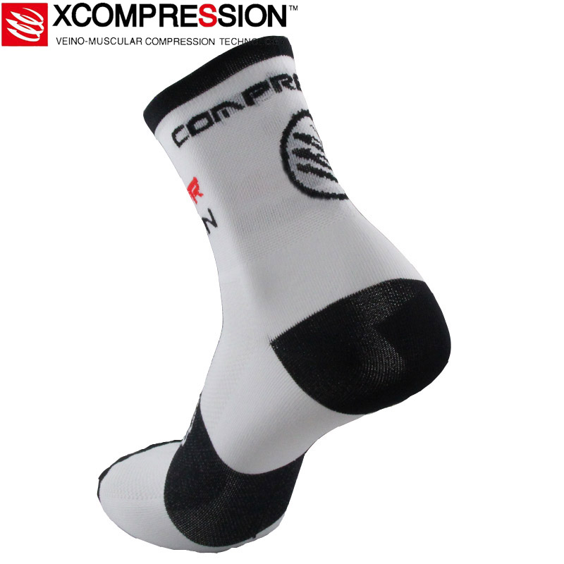 2017 New Cycling Socks High El - Mountain Biking Socks 评论和价格