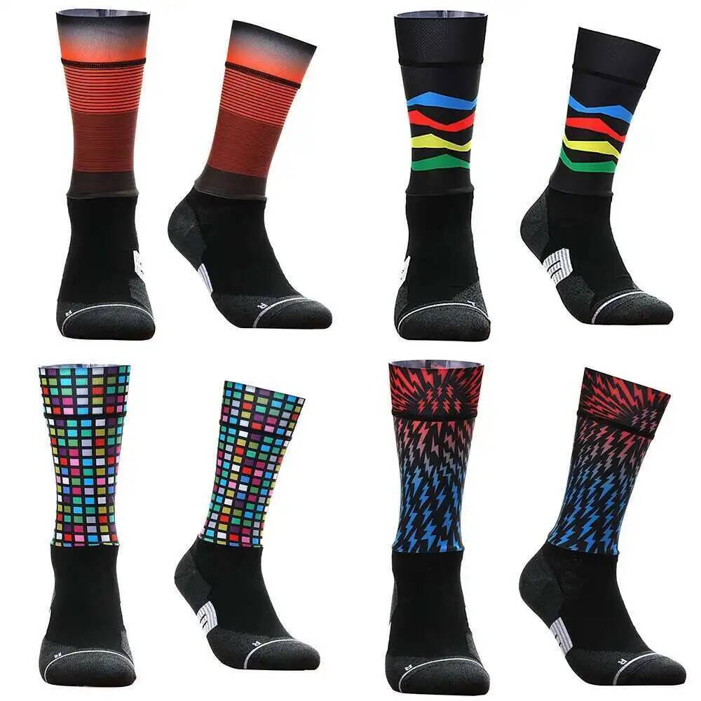 Vibrant Geometric Cycling Sock - Mountain Biking Socks 评论和价格